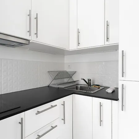 Typical Studio Close To Eiffel Tower And Arc De Triomphe In - Welkeys Apartamento *