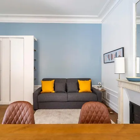 Typical Studio Close To Eiffel Tower And Arc De Triomphe In - Welkeys Apartamento París